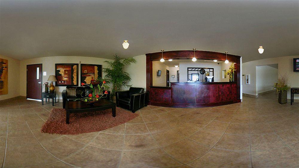 Quality Inn & Suites Franklin Экстерьер фото